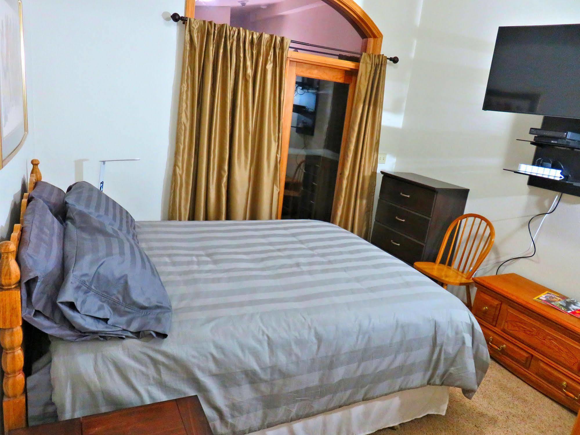 Mein Haus Bed & Breakfast Avon Extérieur photo